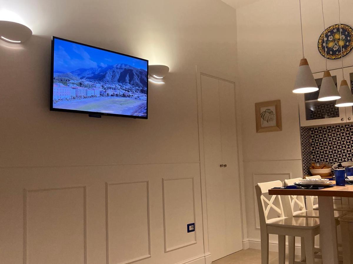 St. Vincent Apartment カステッランマーレ・ディ・スタービア エクステリア 写真