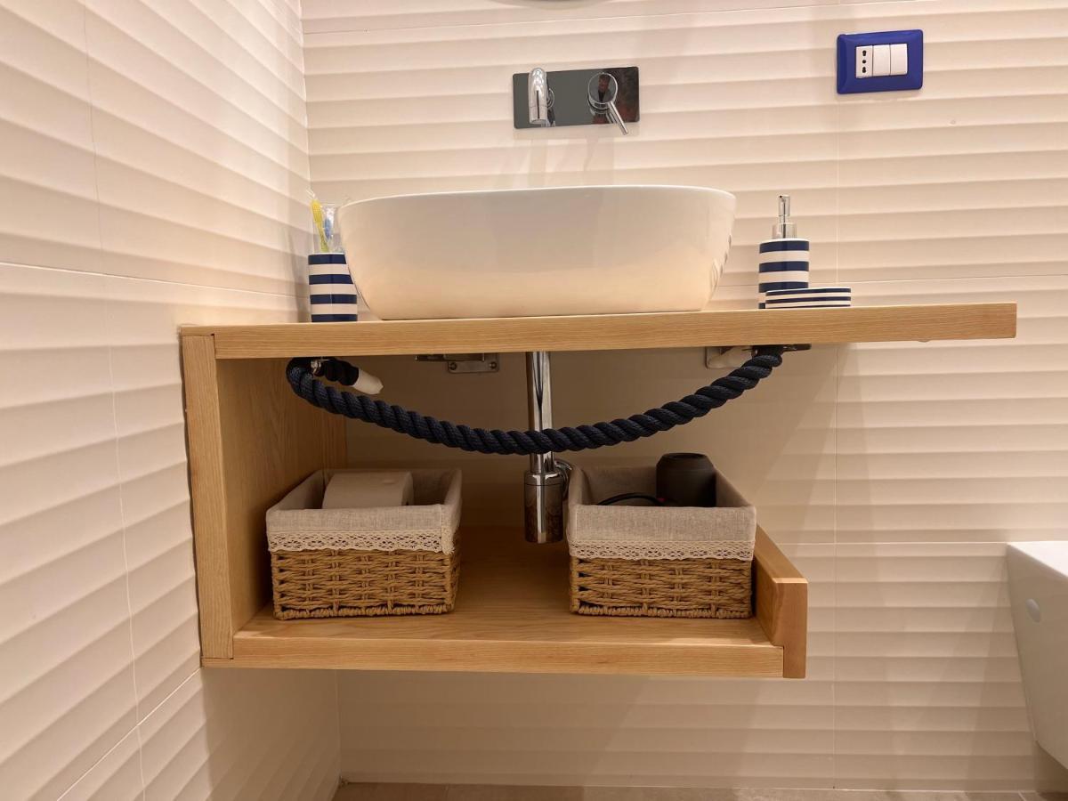 St. Vincent Apartment カステッランマーレ・ディ・スタービア エクステリア 写真