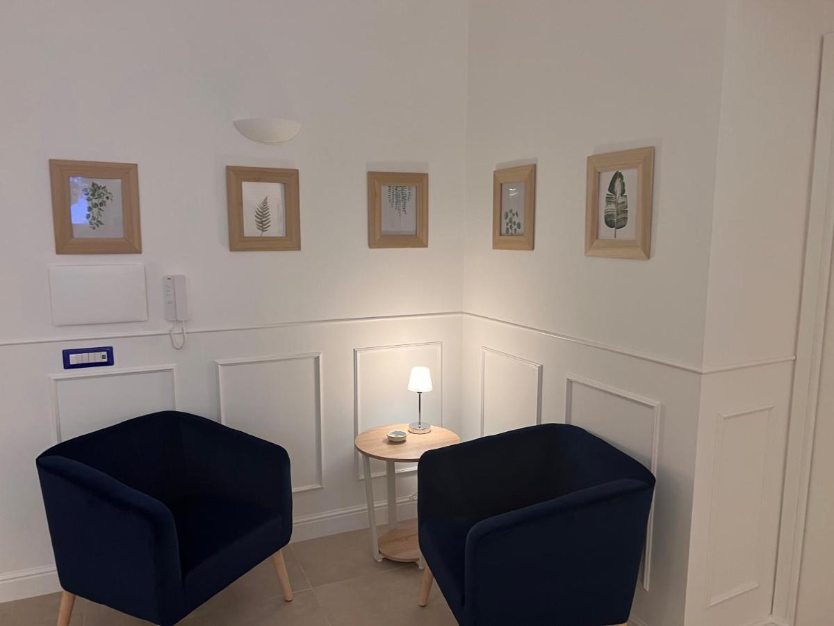 St. Vincent Apartment カステッランマーレ・ディ・スタービア エクステリア 写真
