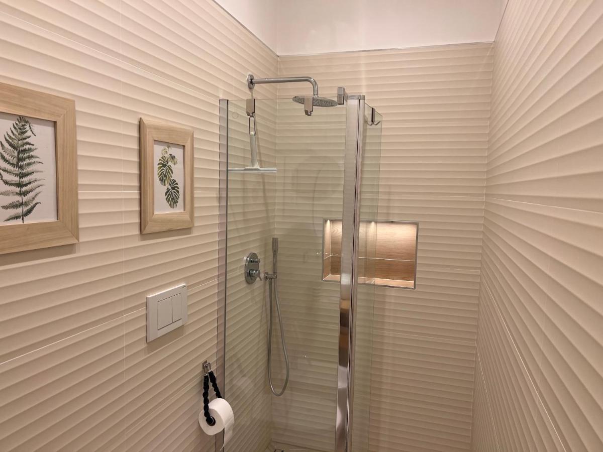 St. Vincent Apartment カステッランマーレ・ディ・スタービア エクステリア 写真